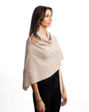 Laden Sie das Bild in den Galerie-Viewer, Dreieckstuch