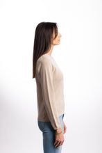 Laden Sie das Bild in den Galerie-Viewer, Rundhals Cardigan
