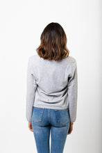 Laden Sie das Bild in den Galerie-Viewer, Rundhals Cardigan