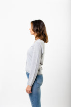 Laden Sie das Bild in den Galerie-Viewer, Rundhals Cardigan