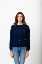 Laden Sie das Bild in den Galerie-Viewer, Rundhals Cardigan