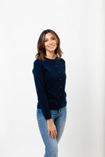 Laden Sie das Bild in den Galerie-Viewer, Rundhals Cardigan