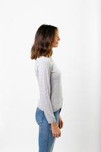 Laden Sie das Bild in den Galerie-Viewer, Rundhals Pullover