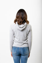 Laden Sie das Bild in den Galerie-Viewer, Hoodie