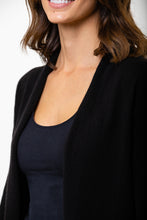 Laden Sie das Bild in den Galerie-Viewer, Offene Jacke