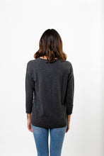 Laden Sie das Bild in den Galerie-Viewer, Pullover mit Taschen