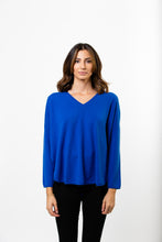 Laden Sie das Bild in den Galerie-Viewer, V-Pullover Oversize