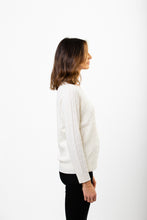 Laden Sie das Bild in den Galerie-Viewer, Zopfmuster Pullover