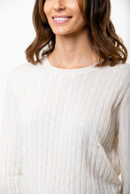 Laden Sie das Bild in den Galerie-Viewer, Zopfmuster Pullover