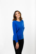 Laden Sie das Bild in den Galerie-Viewer, Zopfmuster Pullover