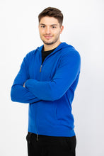 Laden Sie das Bild in den Galerie-Viewer, Hoodie