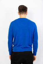 Laden Sie das Bild in den Galerie-Viewer, V-Pullover