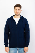 Laden Sie das Bild in den Galerie-Viewer, Hoodie