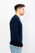 Laden Sie das Bild in den Galerie-Viewer, Rundhals Pullover