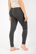 Laden Sie das Bild in den Galerie-Viewer, Cashmere Leggings