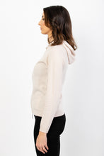 Laden Sie das Bild in den Galerie-Viewer, Hoodie
