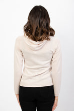 Laden Sie das Bild in den Galerie-Viewer, Hoodie