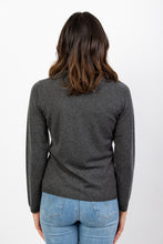 Laden Sie das Bild in den Galerie-Viewer, Rundhals Cardigan