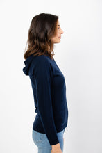 Laden Sie das Bild in den Galerie-Viewer, Hoodie