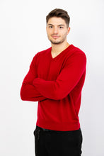 Laden Sie das Bild in den Galerie-Viewer, V-Pullover