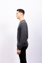 Laden Sie das Bild in den Galerie-Viewer, Rundhals Pullover