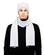 Load image into Gallery viewer, Ribbed long knitted scarf
