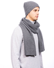 Load image into Gallery viewer, Ribbed long knitted scarf
