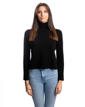 Laden Sie das Bild in den Galerie-Viewer, Rollkragen Damen
