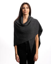 Laden Sie das Bild in den Galerie-Viewer, Dreieckstuch
